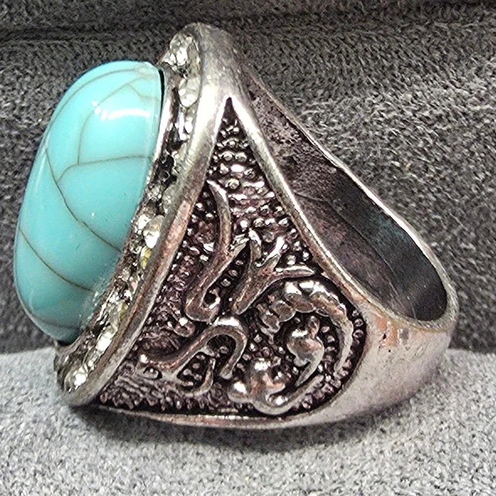 New Chunky‎ Faux Turquoise Cabochon Ring Size 9.5 SilverTone Clear Rhinestones